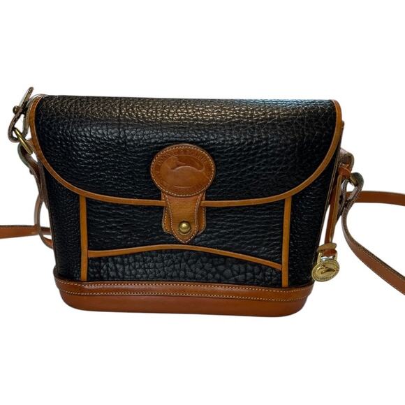 Dooney & Bourke Handbags - Dooney & Bourke Pebble Leather Black Tan Adjustable Shoulder Strap Crossbody Bag
